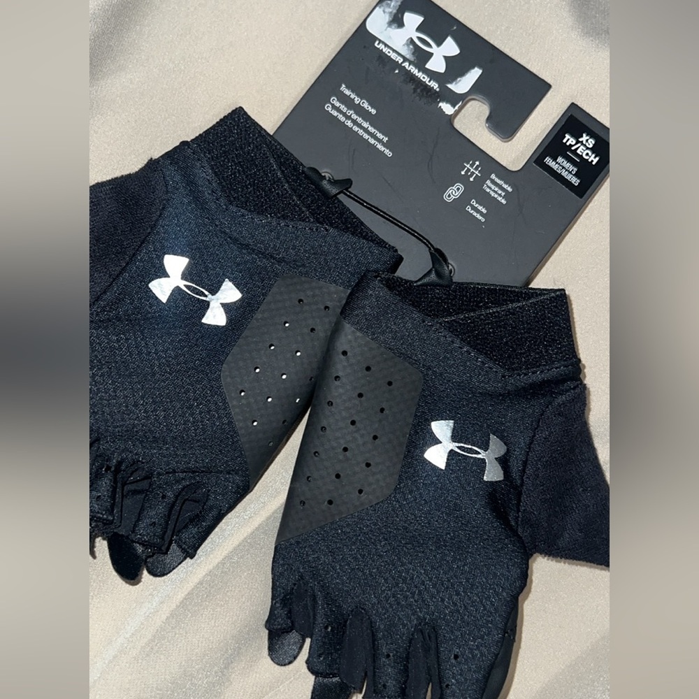 Women’s Under Armour Training Gloves